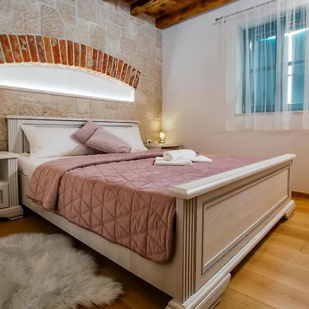 Rustic Imota